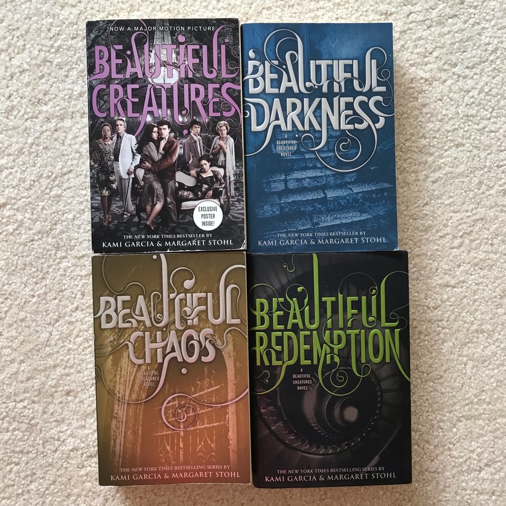 Beautiful Creatures Series Set